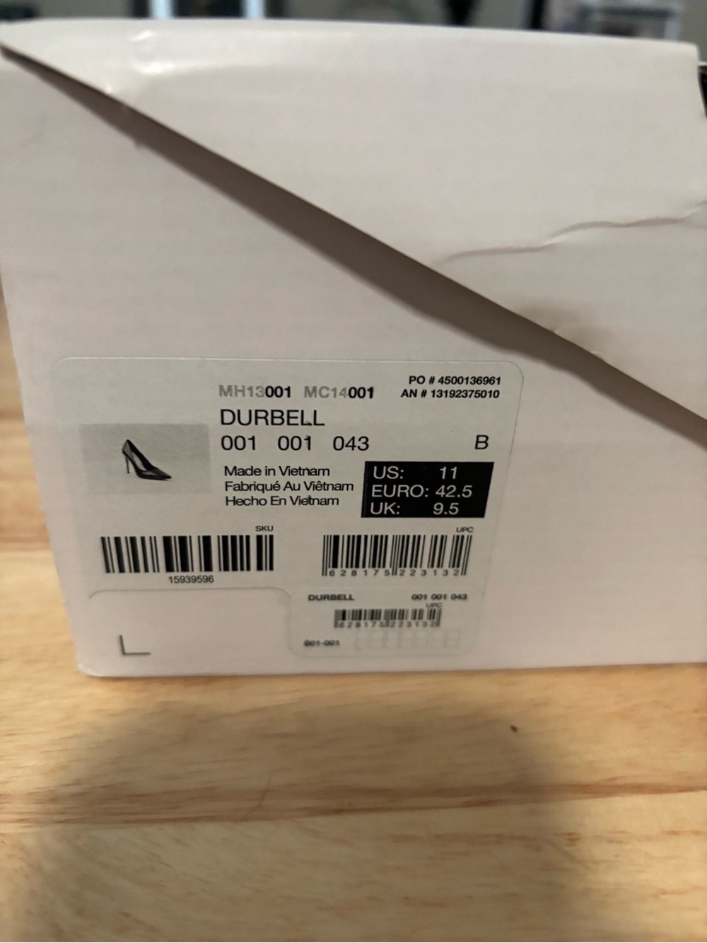 Aldo Durbell Black Pointed Stiletto Pumps - Picture 2 of 6